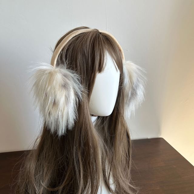 Epoch-Fluffy Earmuffs
