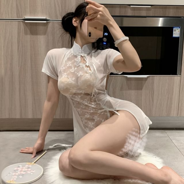 Wild Cat-Lingerie Lace Qipao Set