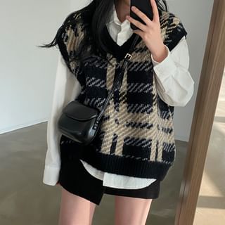 Maisee Houndstooth Sweater Vest Shirt