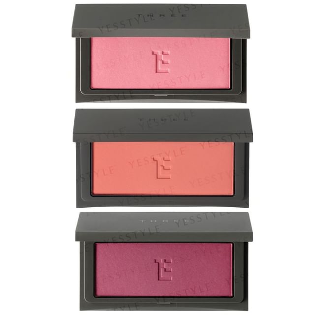 ACRO-THREE Cheeky Chic Blush