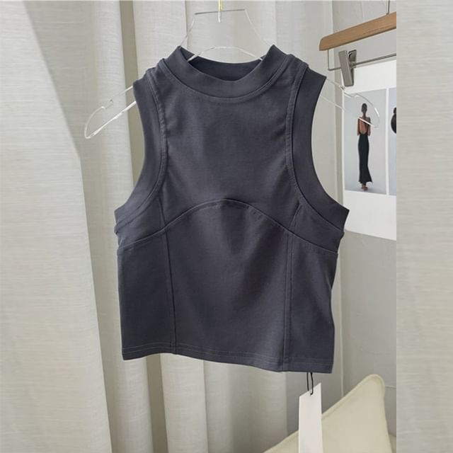 Dragan Pulse-Crew Neck Plain Crop Tank Top