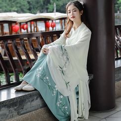 Coreba - Embroidered Traditional Chinese Costume