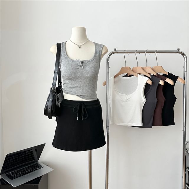 Racoon-Henley Plain Tank Top