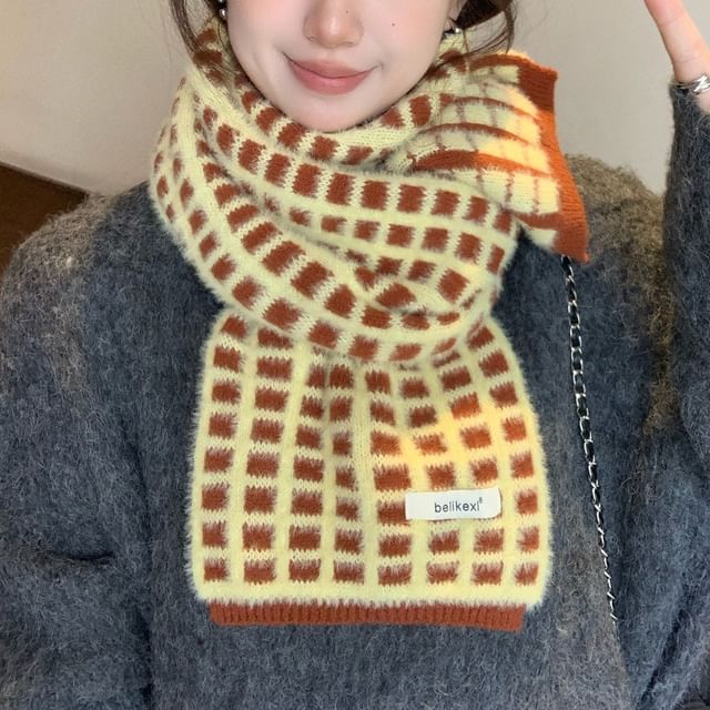 4-4 STUDIO-Plaid Knit Scarf