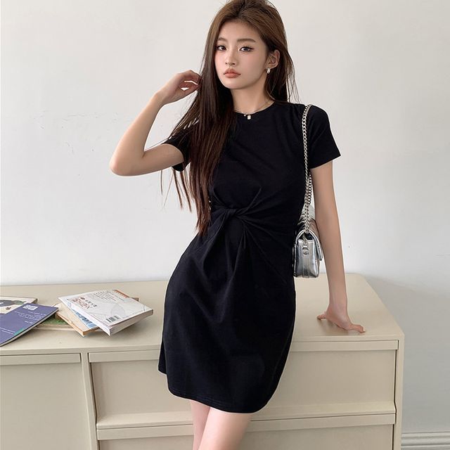 Seoul Crush - Short-Sleeve Crew Neck Plain Mini Sheath Dress | YesStyle