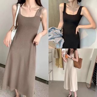 Nilopi Sleeveless Square Neck Plain Knit Midi Dress Sale