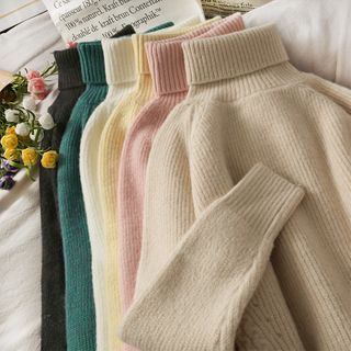 Lemongrass - Dip-Back Turtleneck Sweater in 8 Colors | YesStyle