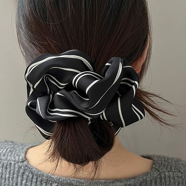 moliveny-Striped Fabric Scrunchie