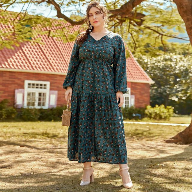 PlusPretty - Plus Size Long-Sleeve Floral Maxi A-Line Dress | YesStyle