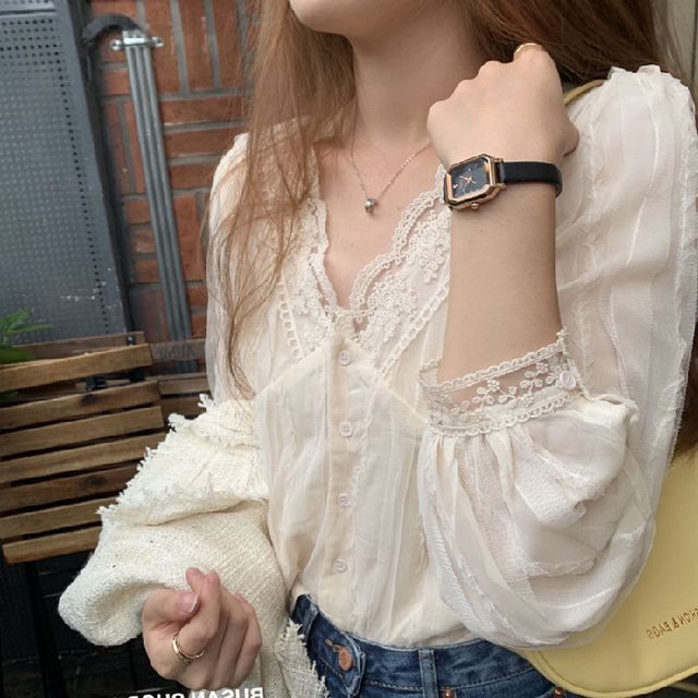 Happo-V-Neck Plain Lace Trim Blouse
