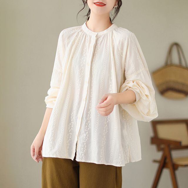 RAIN DEER - Puff-Sleeve Floral Embroidered Button-Up Blouse