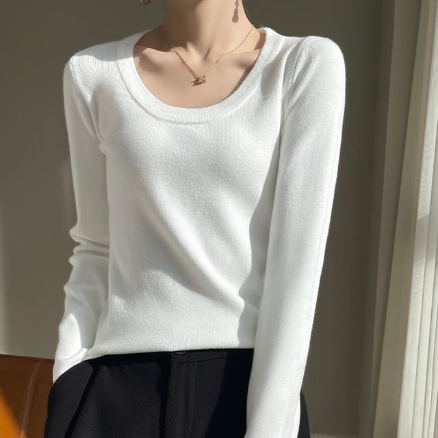 Cloud Nine-Long Sleeve Crew Neck Plain Knit Top