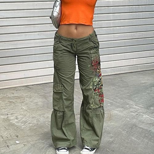 Low-Rise Embroidery Wide Leg Cargo Pants