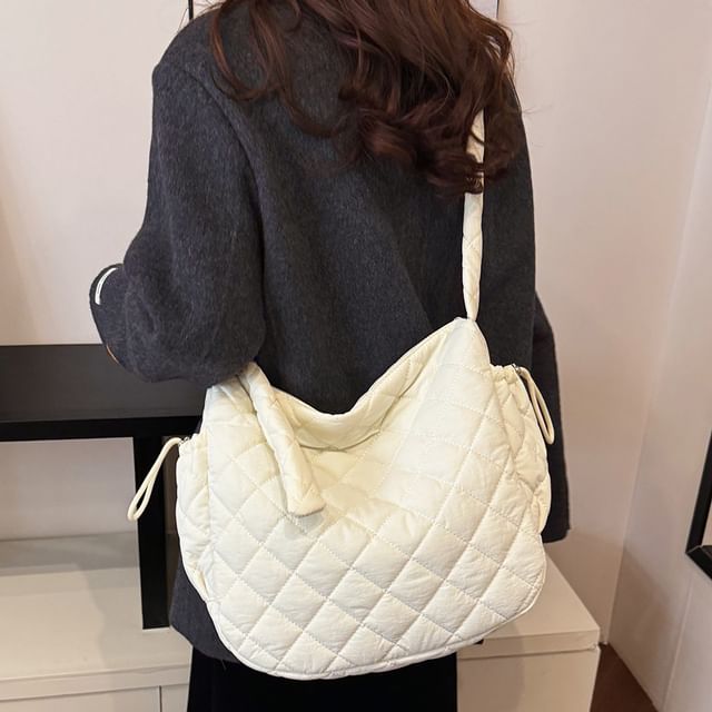 Melois-Quilted Plain Crossbody Bag