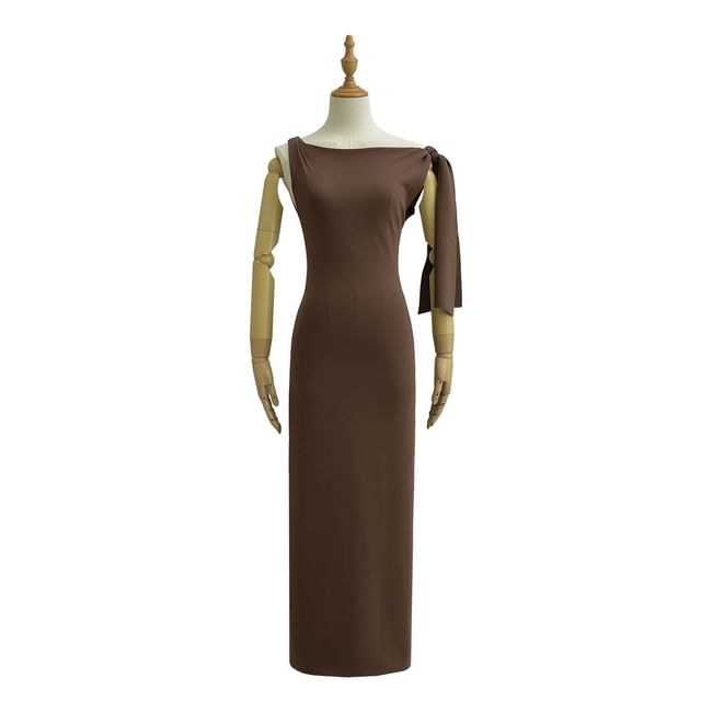 Asiris-Sleeveless Asymmetrical Plain Maxi A-Line Dress
