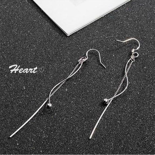 Hansha-Chain Drop Earring