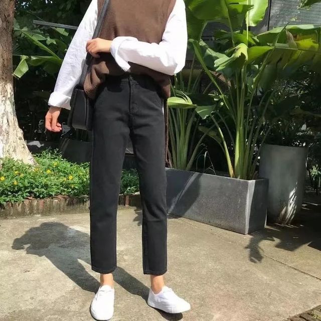 Everose-High Waist Cropped Straight Leg Jeans