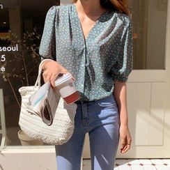 Envy Look - V-Neck Floral Print Blouse Envy Look - V-Neck Floral Print Blouse