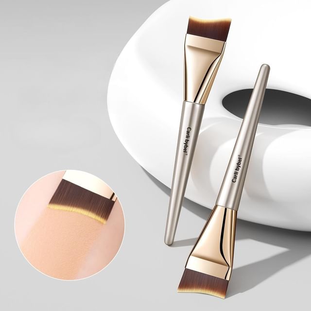 Sweetpourin-Curved Flat Foundation Brush