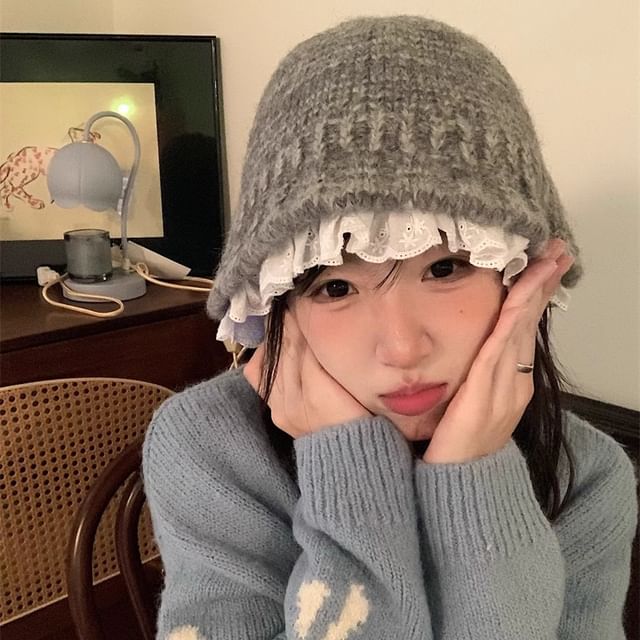 Combon-Lace Knit Bucket Hat