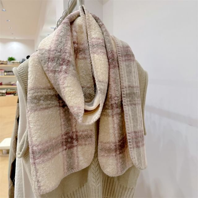 Frior-Plaid Scarf