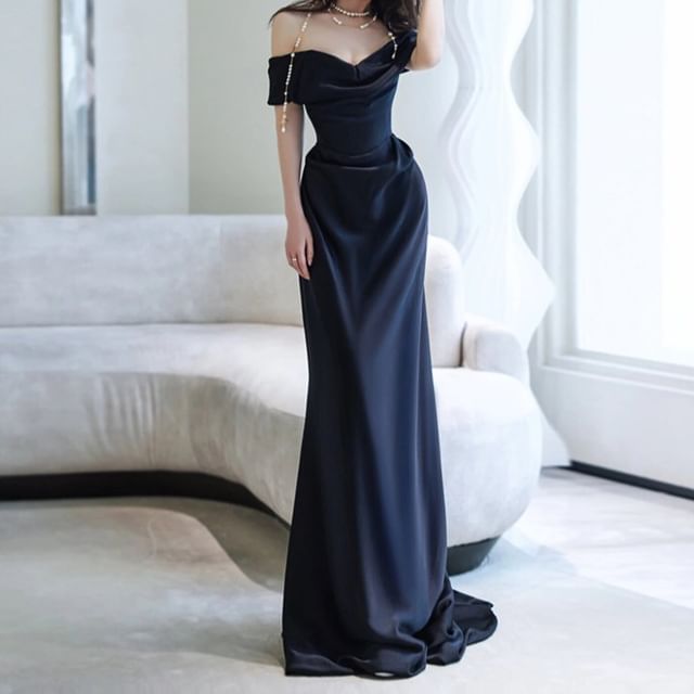evening long dresses for women Hunter Green Prom Dresses Sheath Sweetheart Keyhole Long Prom Dress main image 0