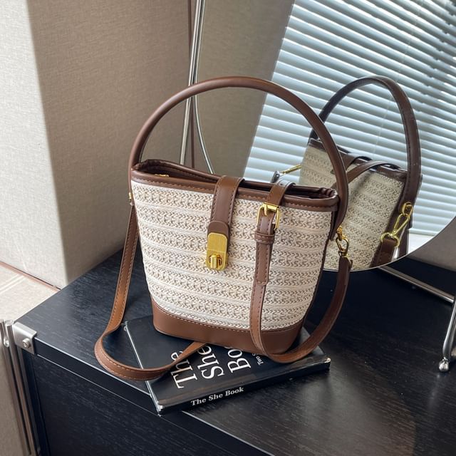 KOCORE-Striped Structured Woven Bucket Bag