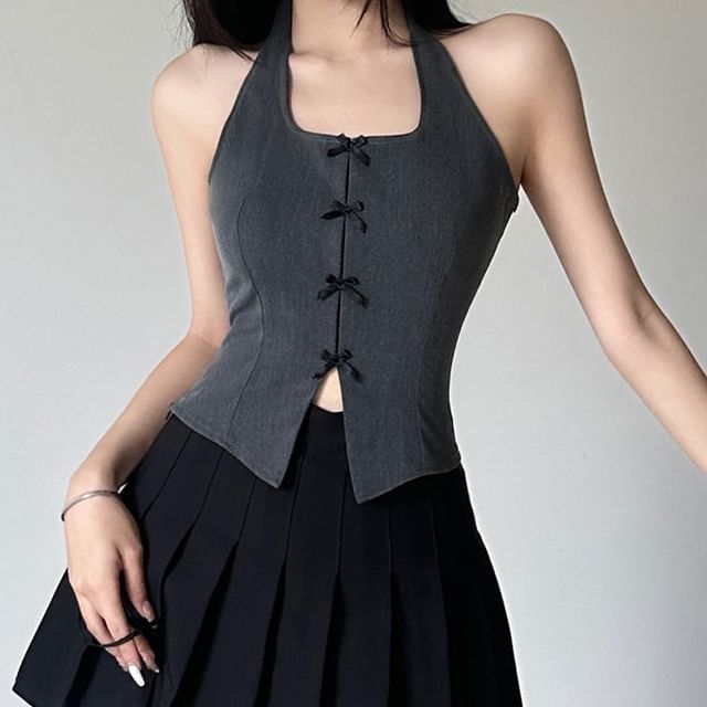 BrickBlack-Neckholder-Top mit schlichtem Schleifenakzent offenem Rücken und Schlitz