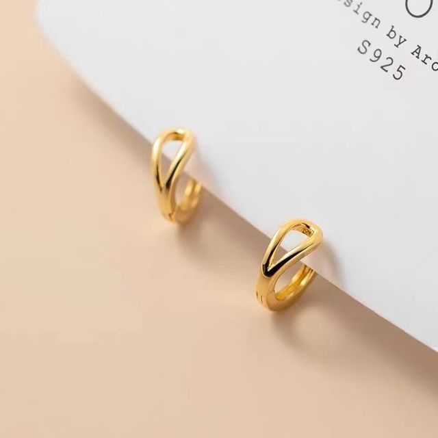 Gaya-Sterling Silver Mini Hoop Earring