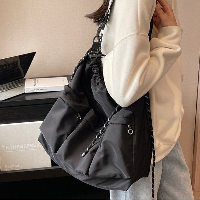 Hikuozy-Multi-Pocket Drawstring Bucket Bag