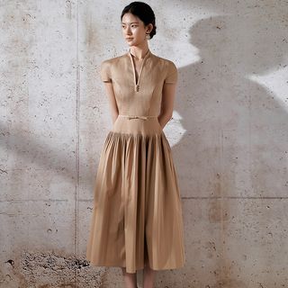 Cap-Sleeve V-Neck Plain Pleated Button Midi A-Line Dress