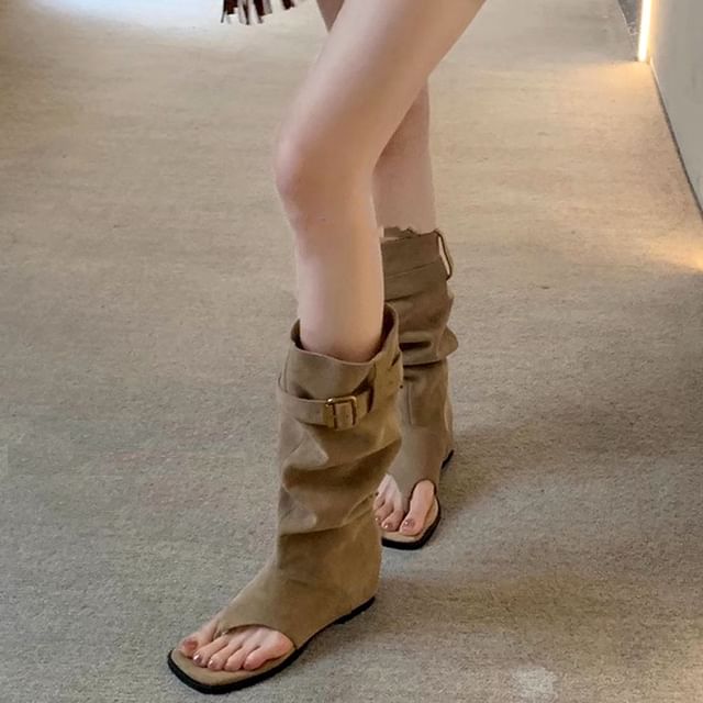 FRAISO-Thong Buckled Sandals