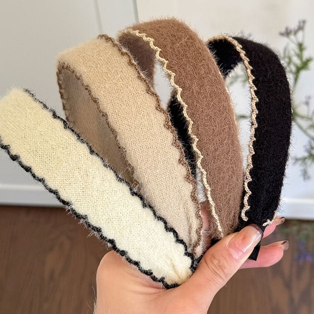 Jael-Contrast Trim Knit Headband