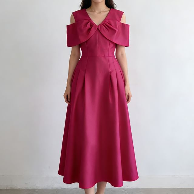 Iasia-M Cold-Shoulder Plain Midi A-Line Dress