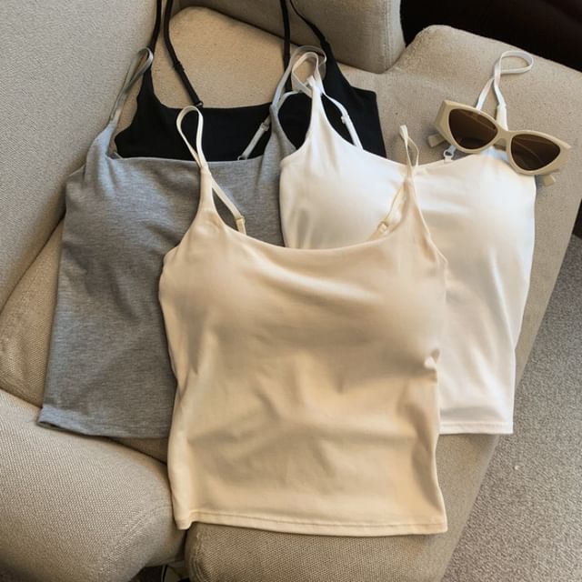 Jesong-Spaghetti Strap Scoop Neck Plain Camisole Top