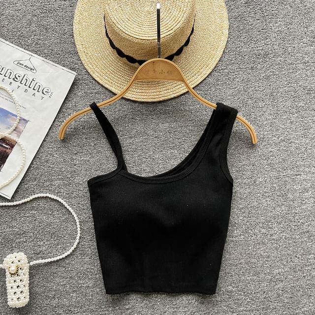 Lucuna-Plain Asymmetrical Cropped Tank Top