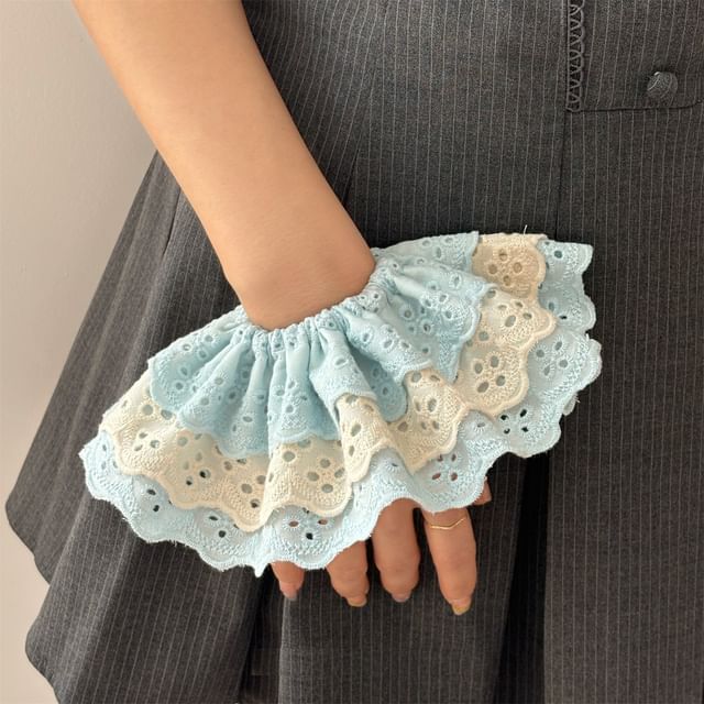 Allyrinta-Tiered Lace Scrunchie