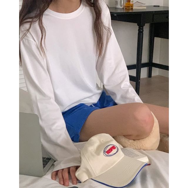 SeoulPop-Long-Sleeve Plain Tee