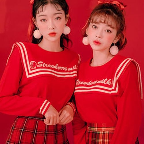 chuu sweater