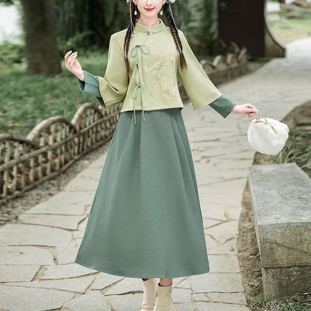 CosmoCorner Traditional Chinese Long-Sleeve Stand Collar Mock