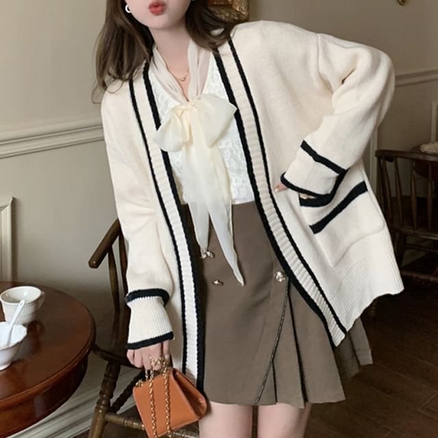 Bigfol-Contrast Trim Open Front Cardigan