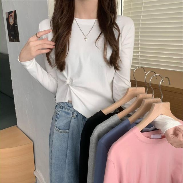 Hevnir-Long-Sleeve Crew Neck Plain Asymmetrical Knot Front Top