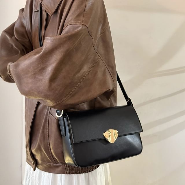 Bolso-Flap Crossbody Bag