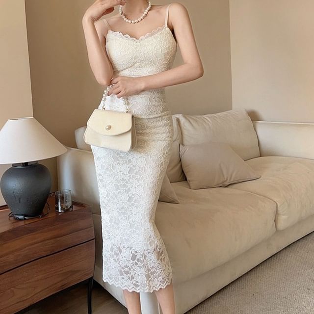 Yilda-Spaghetti Strap Midi Lace Bodycon Dress