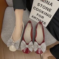 Hipsole - Bow Accent Square Toe Flats Hipsole - Bow Accent Square Toe Flats