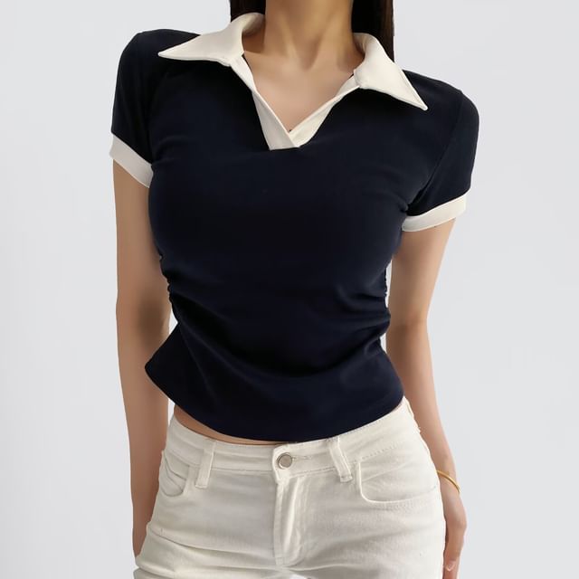 JVL-Short-Sleeve Collar Plain Contrast Trim Tee