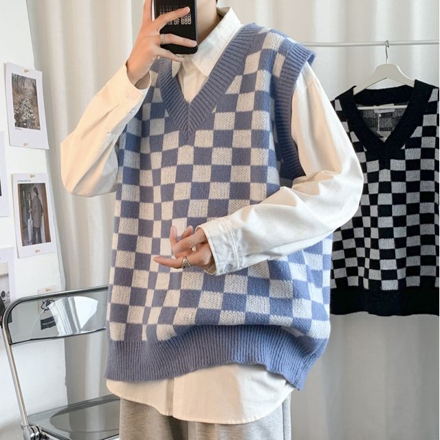 Urtishia-V-Neck Plaid Knit Vest