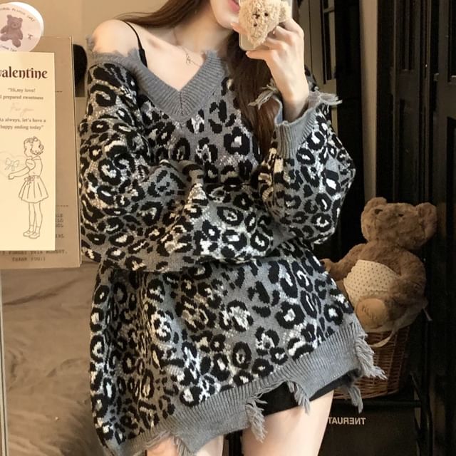 Porstina-V-Neck Leopard Distressed Oversized Sweater