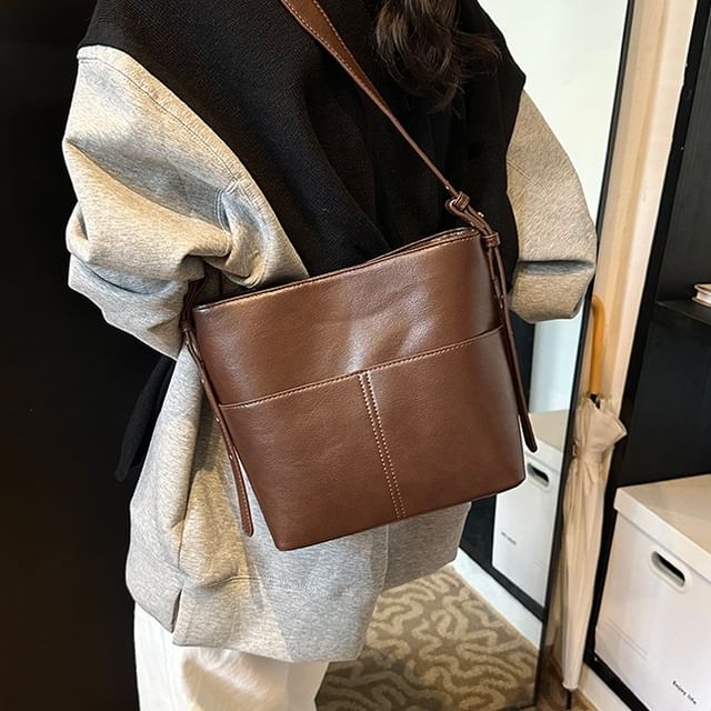 Skyglow-Faux Leather Plain Bucket Bag