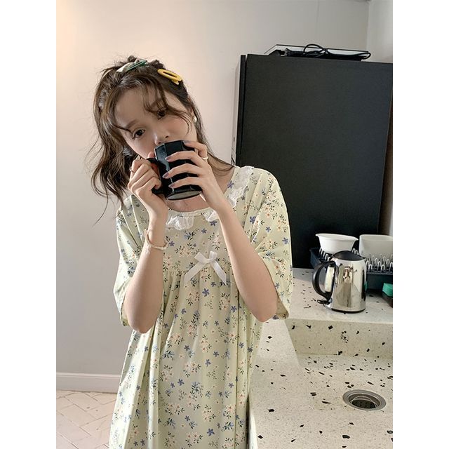 Short-Sleeve Floral Print Pajama Dress